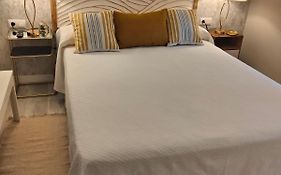 Apartamento Reformado Parking Gratis Santa Justa